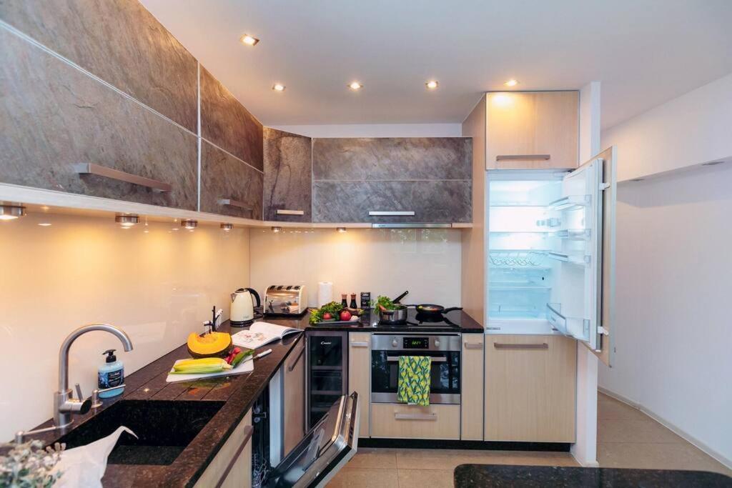 Apartment In The Heart Of Warsaw! 외부 사진
